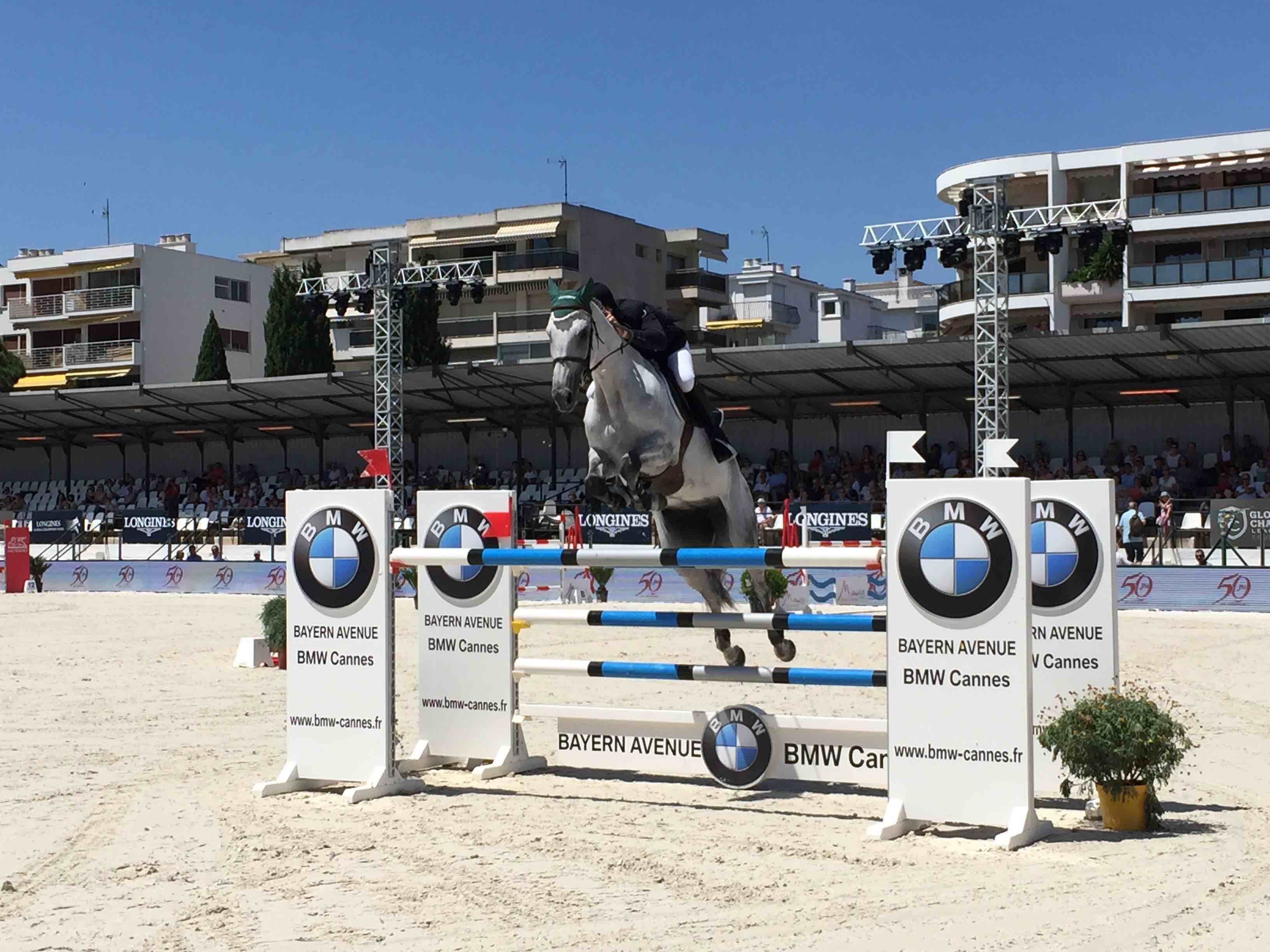 Jumping Cannes